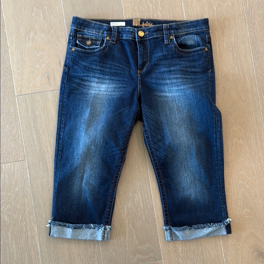 Kut from the Kloth Size 14 Natalie Cropped Jeans. Excellent condition.